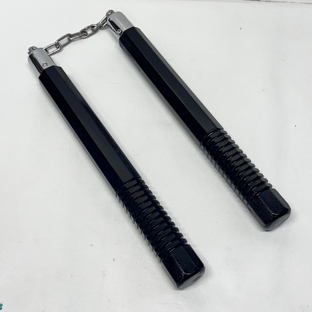 WOOD Sticks 12'' Safety Nunchucks Martial Arts with Steel Chain ROOM DECOR